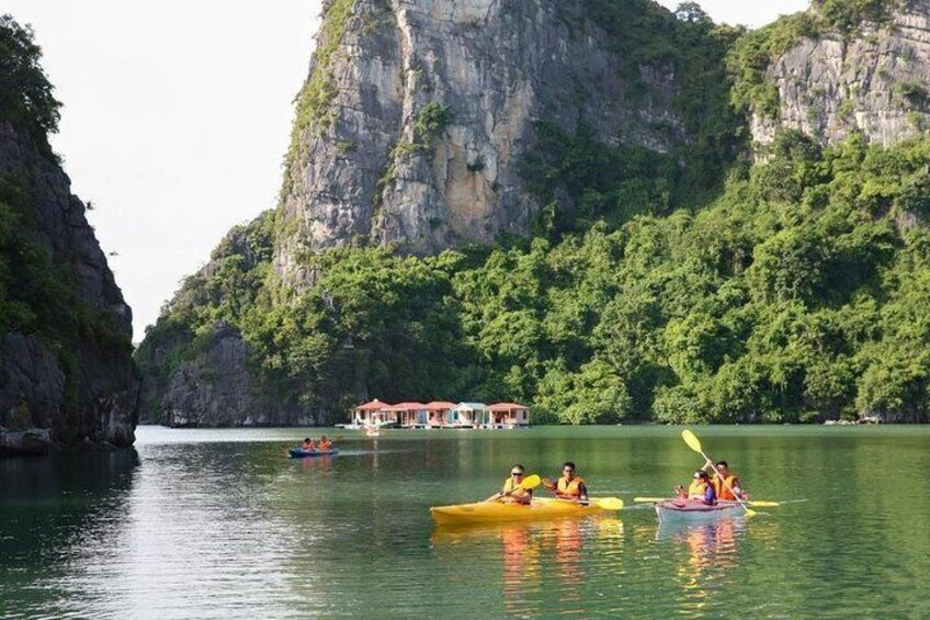 Kayaking around the Bay