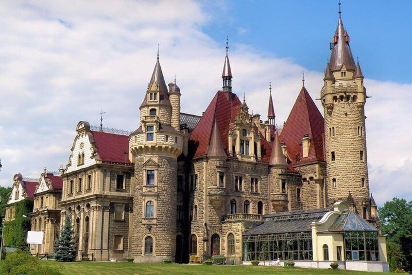 Katowice: Castle in Moszna and Plawniowice Palace Private Guided Tour