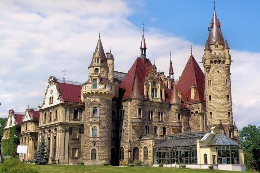 Katowice: Castle in Moszna and Plawniowice Palace Private Guided Tour