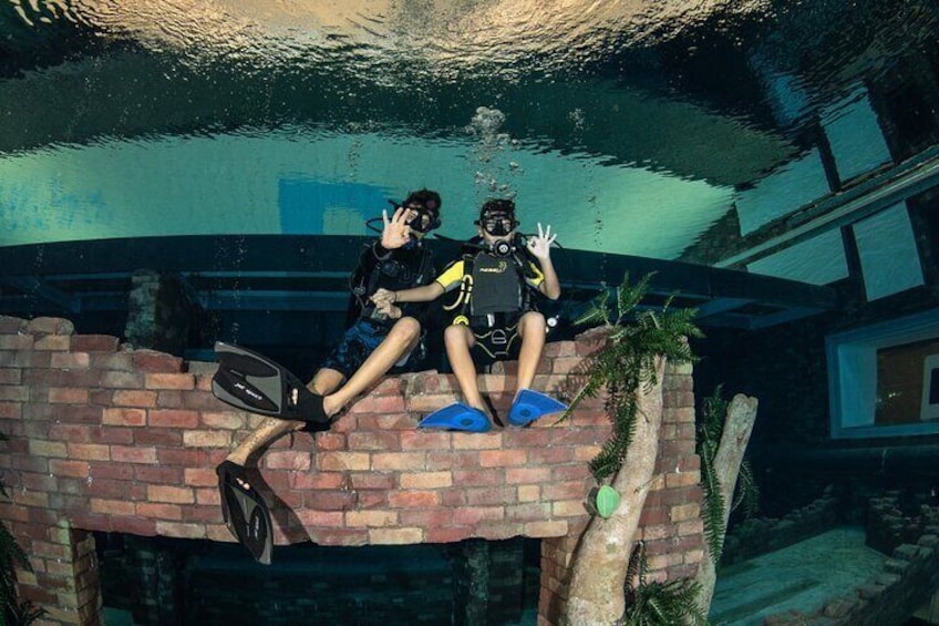 Deep Dive Dubai