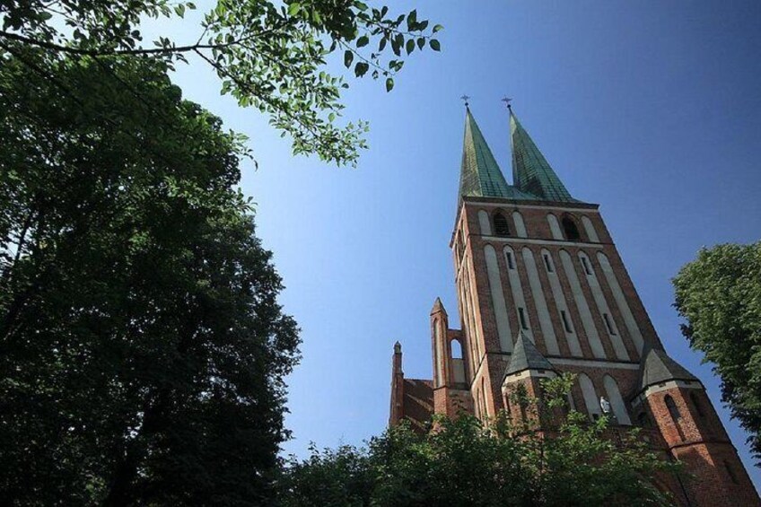 Olsztyn: Old Town Highlights Private Walking Tour