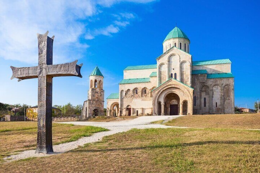 Bagrati Cathedral, Gelaty Monastery, Motsameta Monastery from Kutaisi