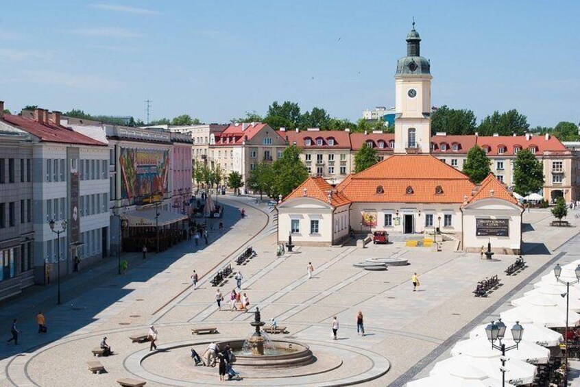 Bialystok: Old Town Highlights Private Walking Tour