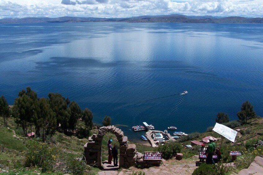 Catamaran Cruise, Titicaca Lake