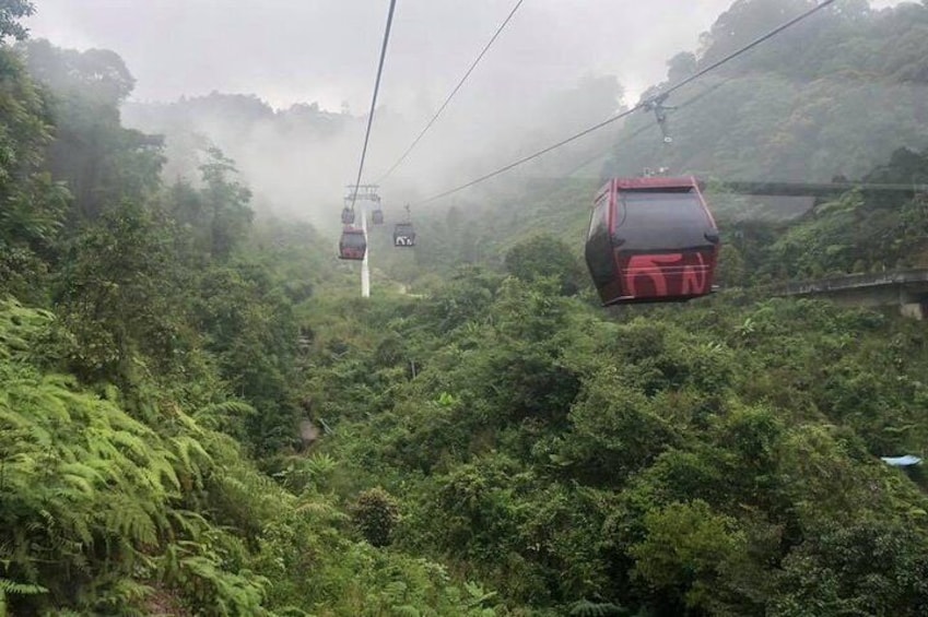 Genting Highlands Day Trip from Kuala Lumpur with Skyway Cable Car Ride