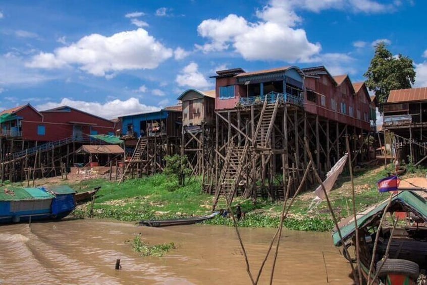 Kompong pluk floating village