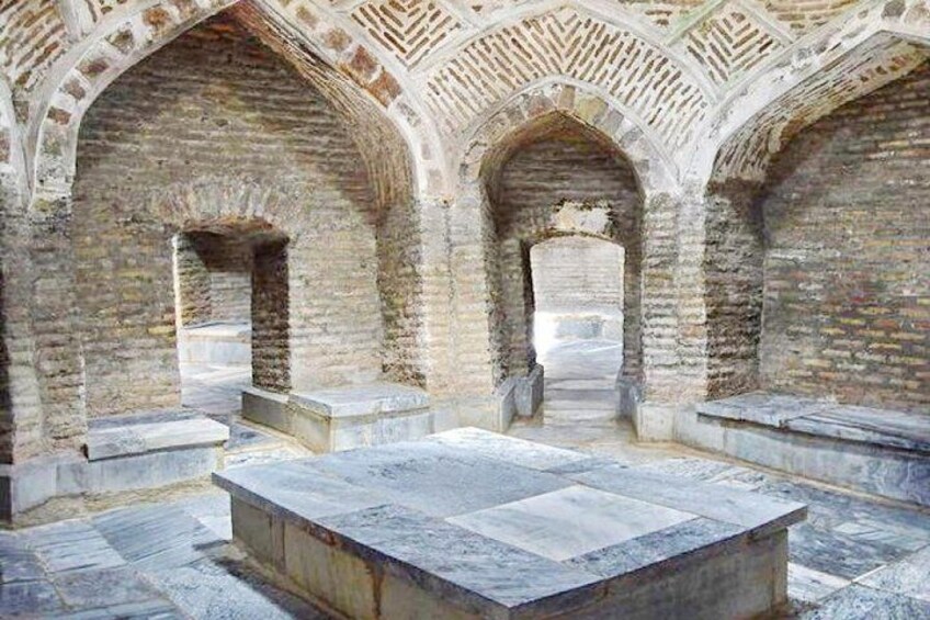 Bukhara Traditional Men's Hammam / Bath XVI Century