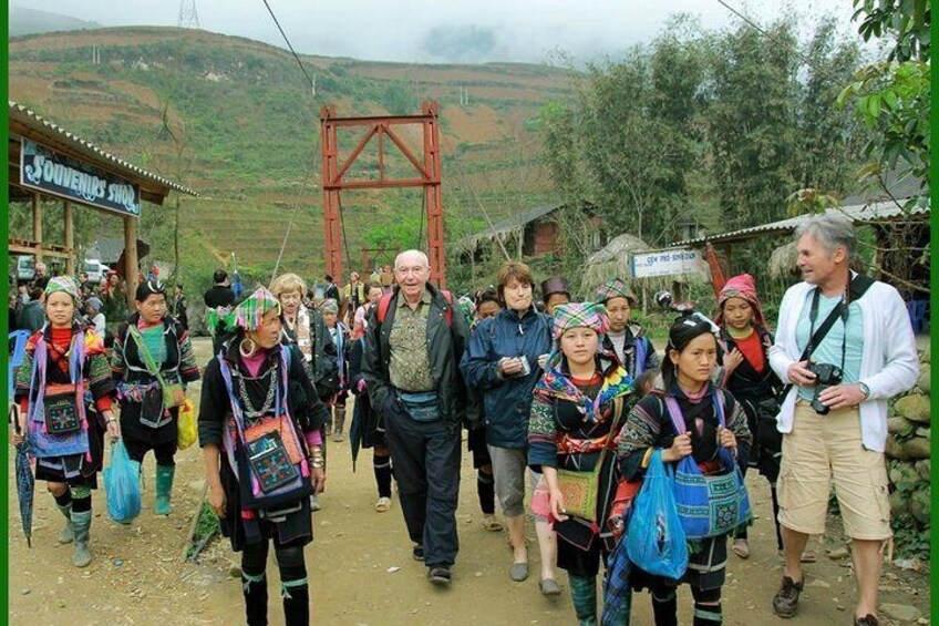From Hanoi: 2-Day Sapa Cultura Exchange Tour with Homestay