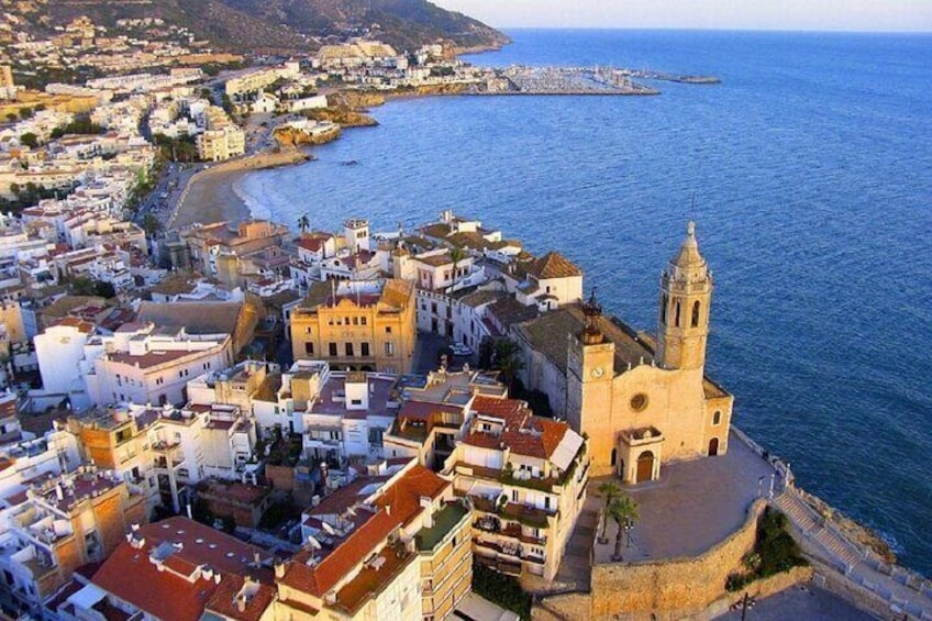 Sitges sailing, walking tour and winery tour