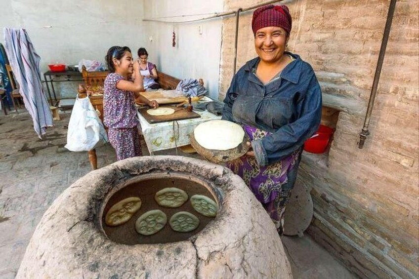 Master Class - Uzbek Bread (Khiva)