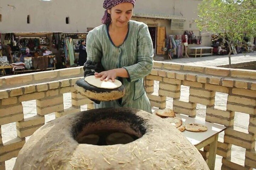Master Class - Uzbek Bread (Khiva)