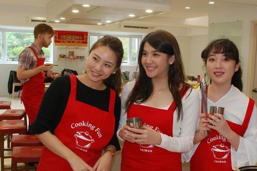 Taiwan Traditional Light Meals Experience -B-, Turnip cake, Pork thick soup, Tofu pudding