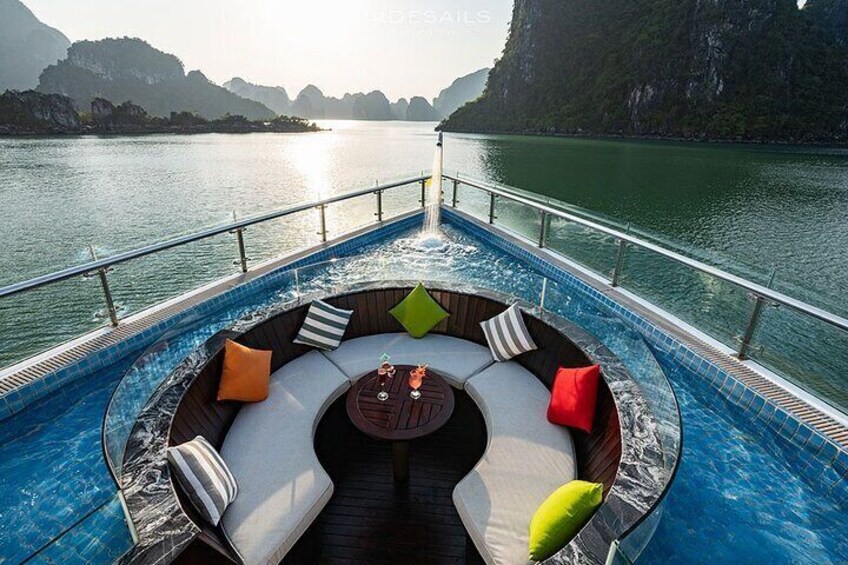 Jade Sails - Luxury Day Cruise in Ha Long Bay with Limousine on Expressway