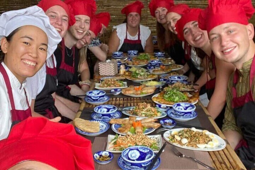  Hoi An Eco Cooking Class(Local market, Basket Boat Ride,Crab Fishing & Cooking)