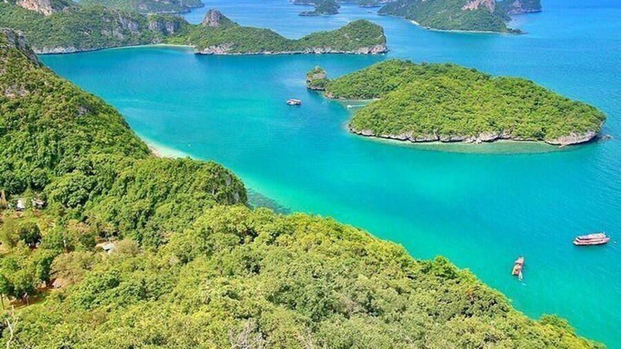 Angthong National Marine Park by Speed Boat with Snorkeling & Kayaking