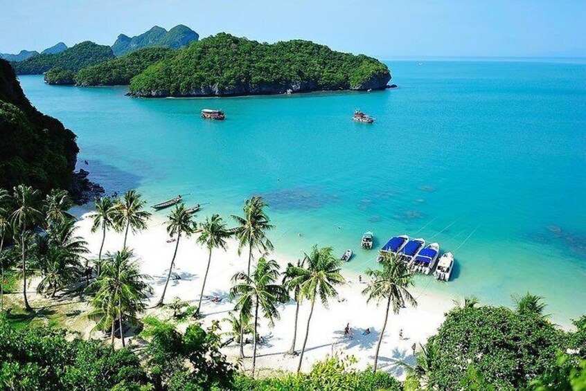 Angthong National Marine Park by Speed Boat with Snorkeling & Kayaking