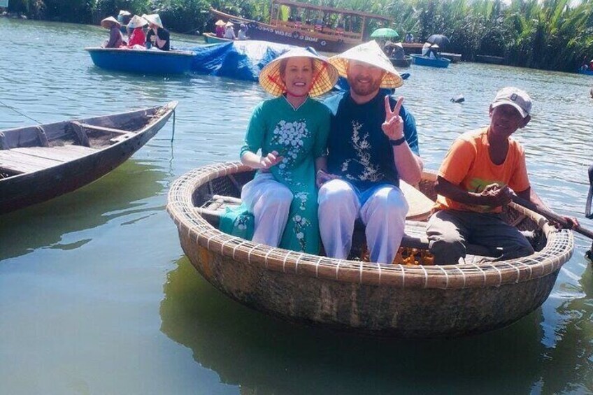 Hoi An Basket Boat Ride Experience( visit water coconut forest, Crab fishing )