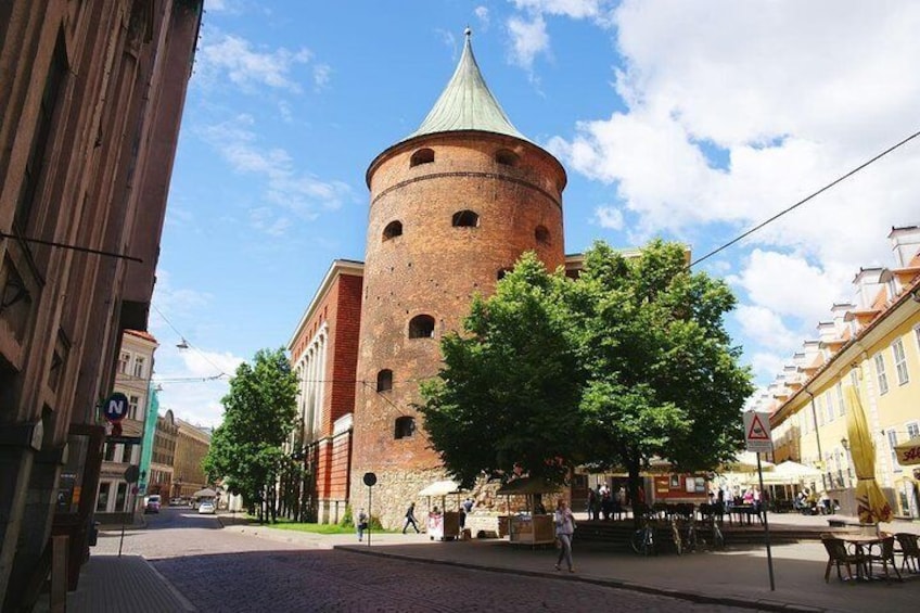 Private Riga Shore Excursion: City Tour and Jewish History Places