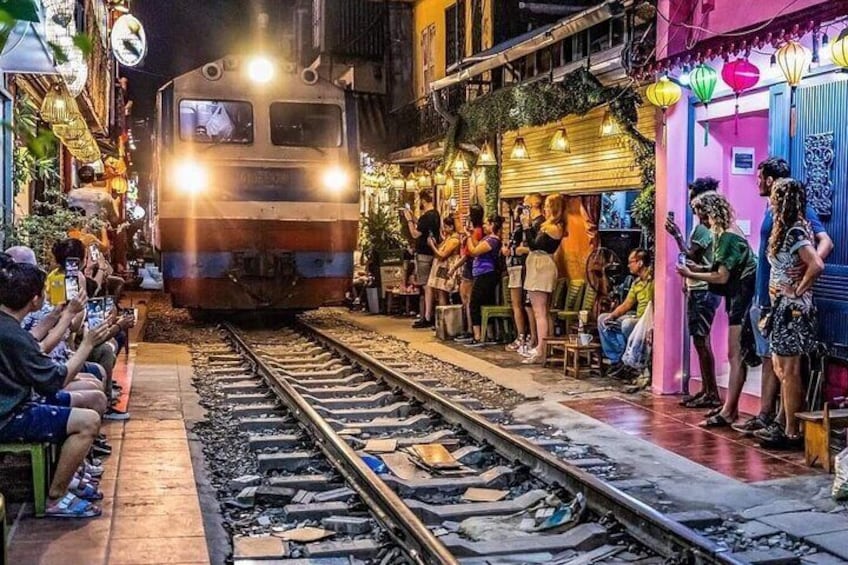 Best Hanoi Local Food Tour Visit Train Street Add Old Quarter