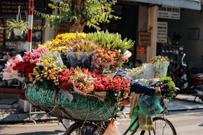 Best Hanoi Local Food Tour Visit Train Street Add Old Quarter