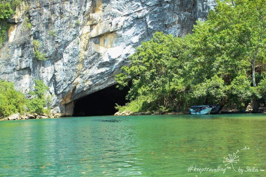 Phong Nha Cave Entrance