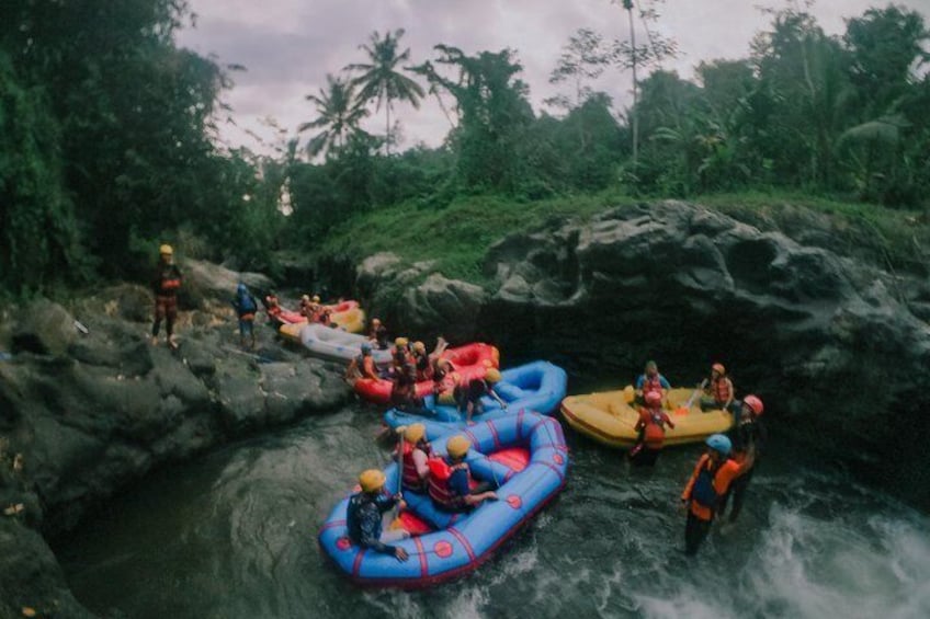 Karang Bayan Rafting Package - Lombok