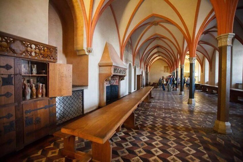 Full-Day Private Guided Tour to Stutthof Concentration Camp and Malbork Castle