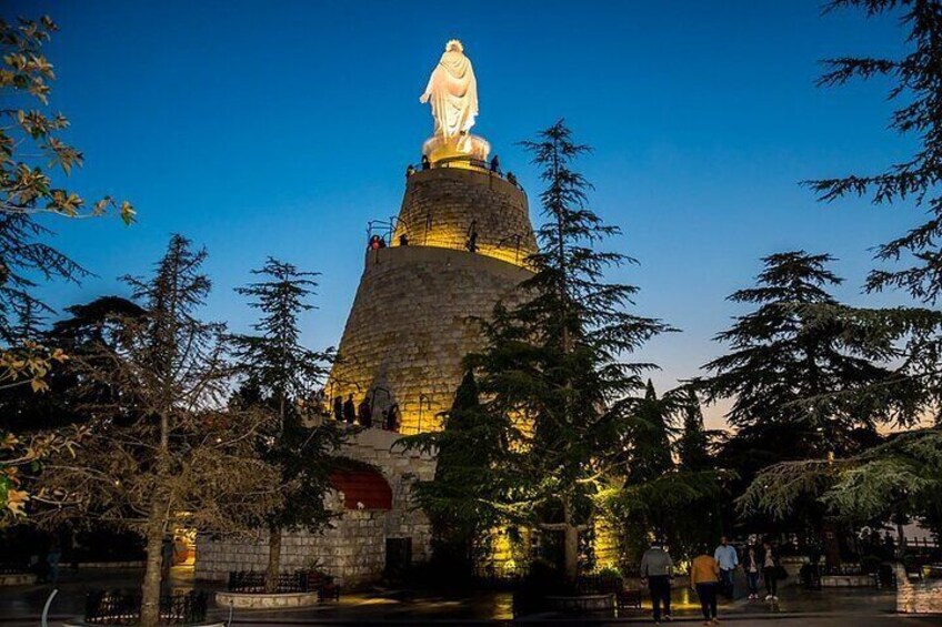 Discovering Lebanon's Treasures: Private Tour of Jeita & Harissa
