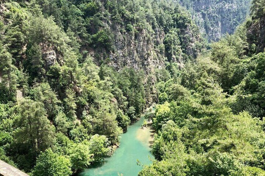 Chouwen Lake