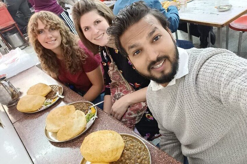 Night Food Tour- Eat and explore Old & New Delhi with our amazing guide Rahul 