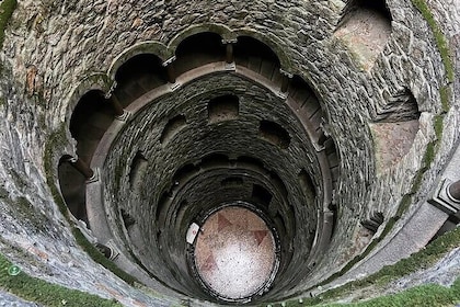 Sintra Full-Da-y Guided Tour: Pena Palace & Quinta da Regaleira