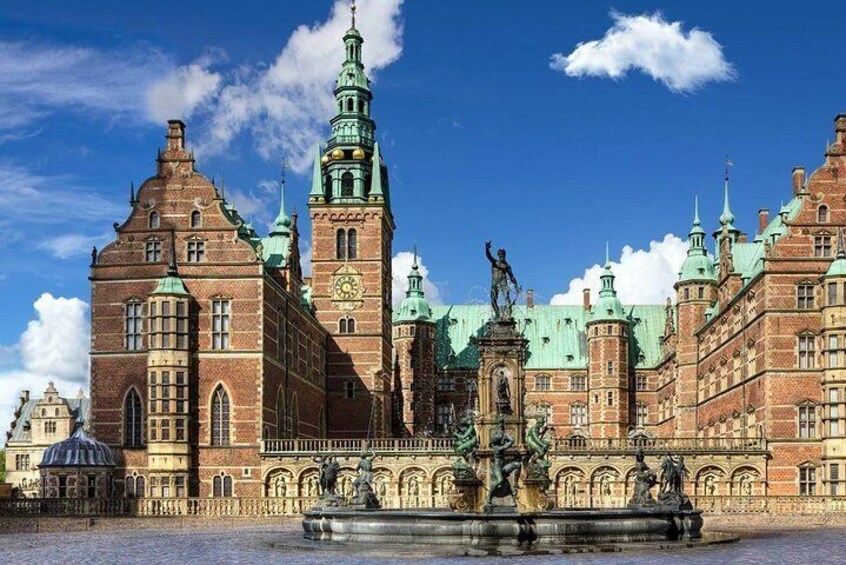 Private Tour: Highlights of Copenhagen and North Zealand