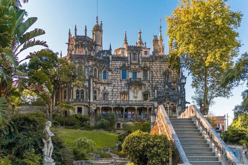 Half-Day Tour to Discover Sintra, the Romantic Village