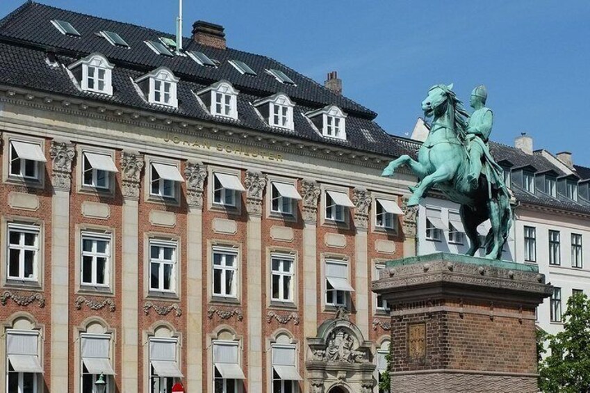 Private Shore Excursion: Copenhagen City Tour and visit Christiansborg Palace
