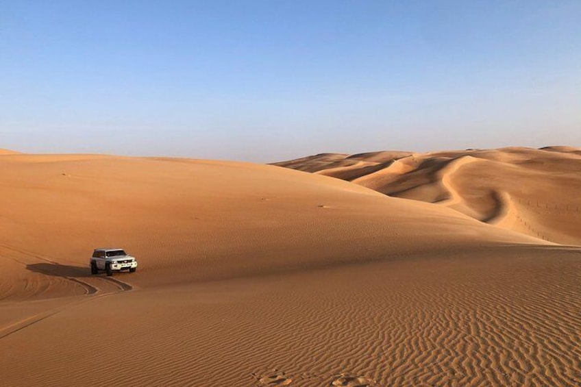 Private Liwa Full Day Desert Safari for Couples