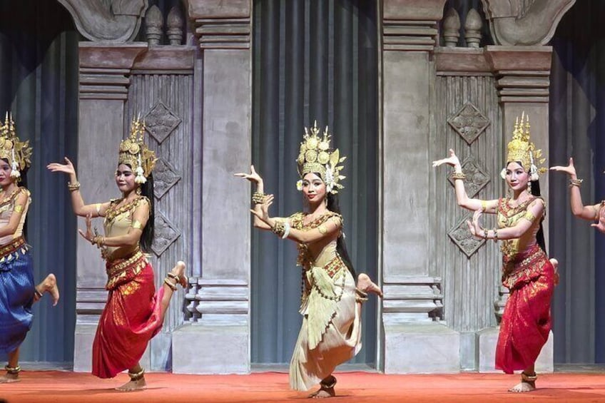 Apsara Dance Performance Including Buffet Dinner