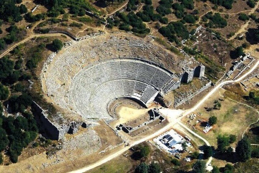 Explore the capital of Epirus, Ioannina.