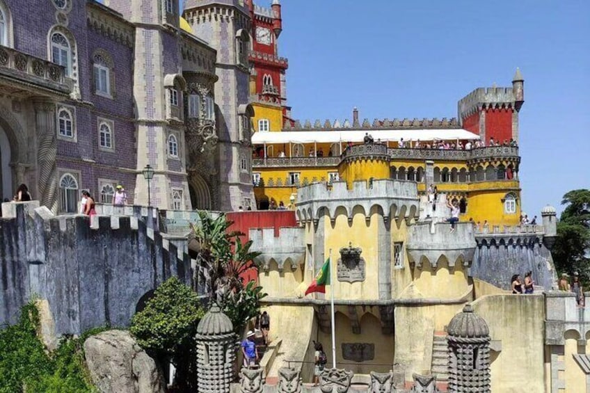Sintra and Cascais tour, a historical experience through nature