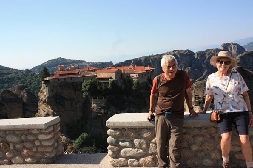 Guided all day tour to Meteora rocks & Monasteries