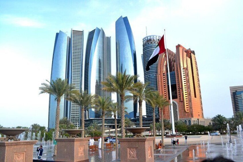 Abu Dhabi Half Day City Tour By Bus