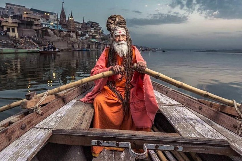 Stunning Views of the River Ganges at Sun Rise