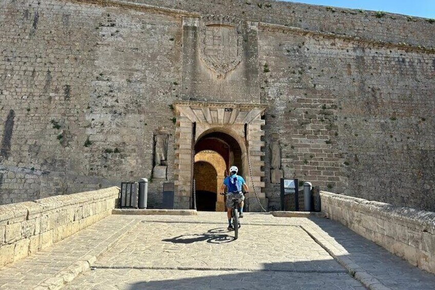 Ebike tour of Ibiza town and surroundings (start from the port)