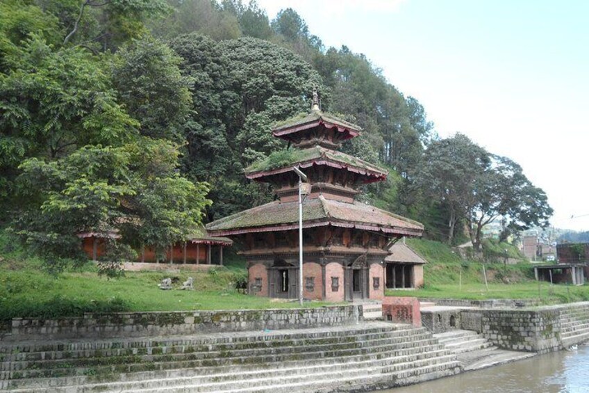 The Indrayani temple is located in the left bank of the river.