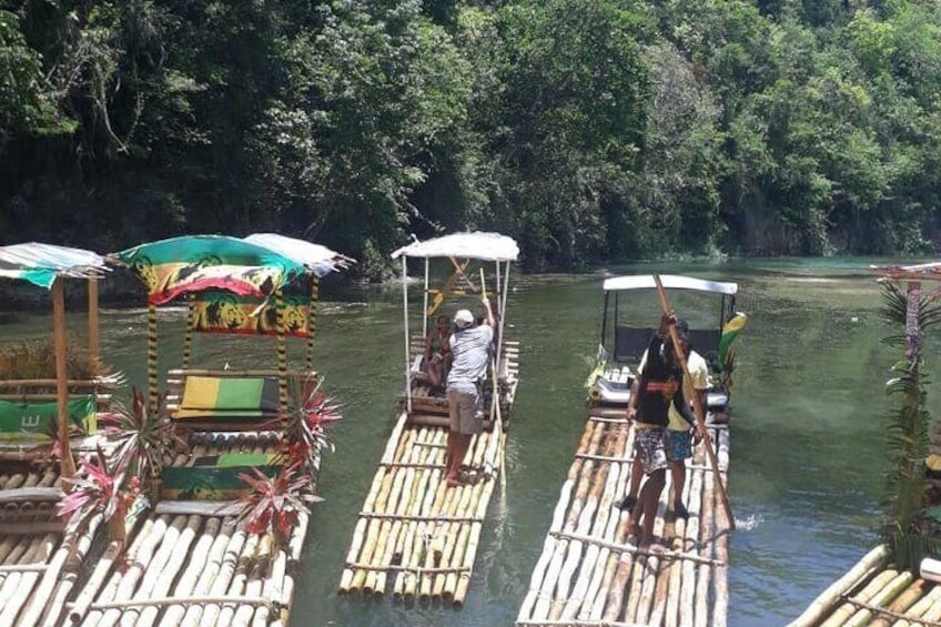 Bamboo River Rafting in Ocho Rios Jamaica.