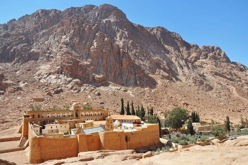 Best Day Tour To Mount Sinai And St.Catherine Monastery From Dahab 