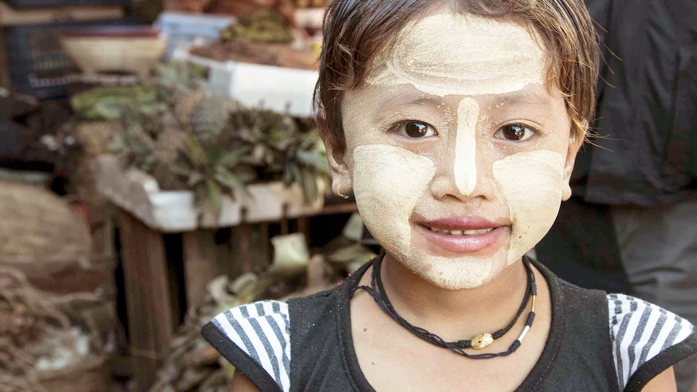 Local girl at the Toddy Climber in Shwehlaing