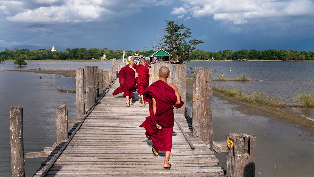 Monks in Mandalay 