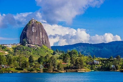 Guatape: Adventure, colour and landscape