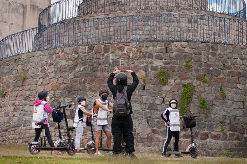 Scooter Tour Quito Colonial By Navel Expeditions