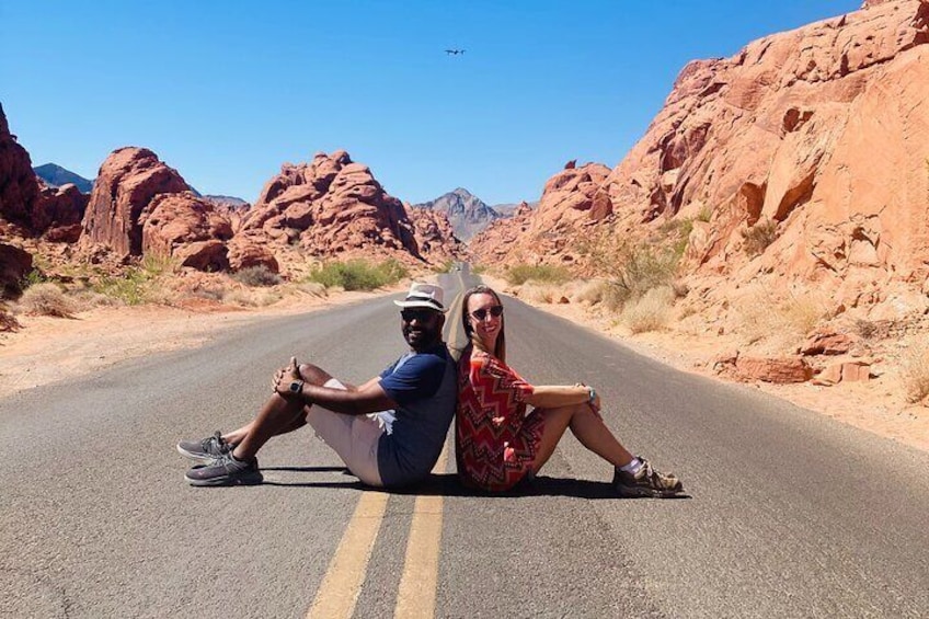 Valley of Fire and Red Rock Canyon Day Tour from Las Vegas